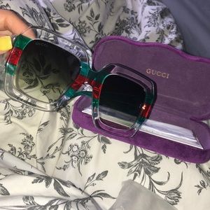 Gucci shades!